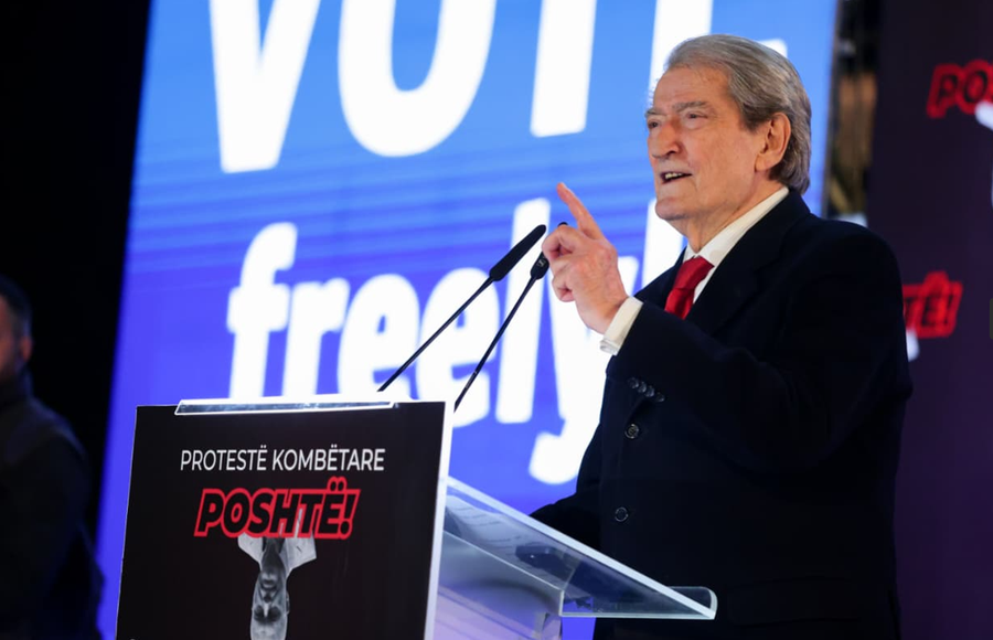 Berisha: Ram&euml;n nuk e pranuan n&euml; firmosjen e Bordit t&euml; Paqes,