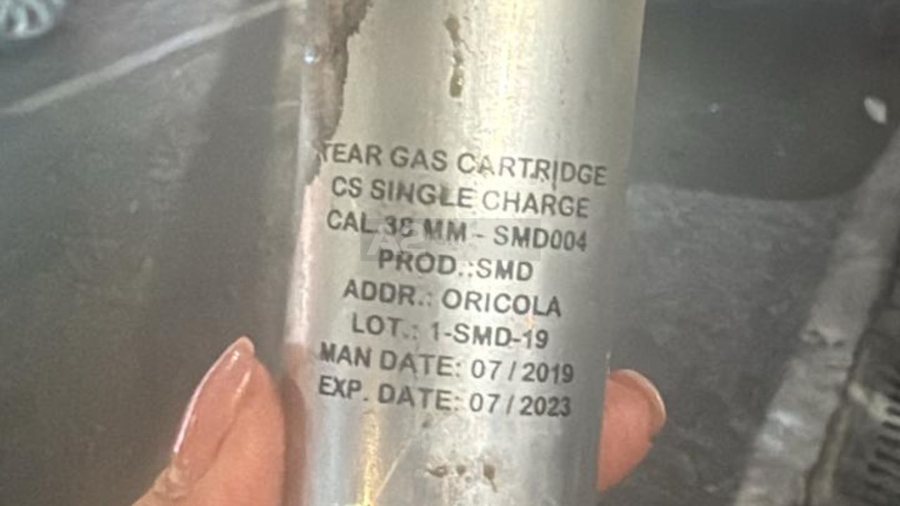 Hidhet gaz lotsjell&euml;s i skaduar n&euml; protest&euml;