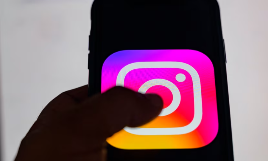 Profilet e rreme në Instagram heshtin zërat kritikë në Serbi