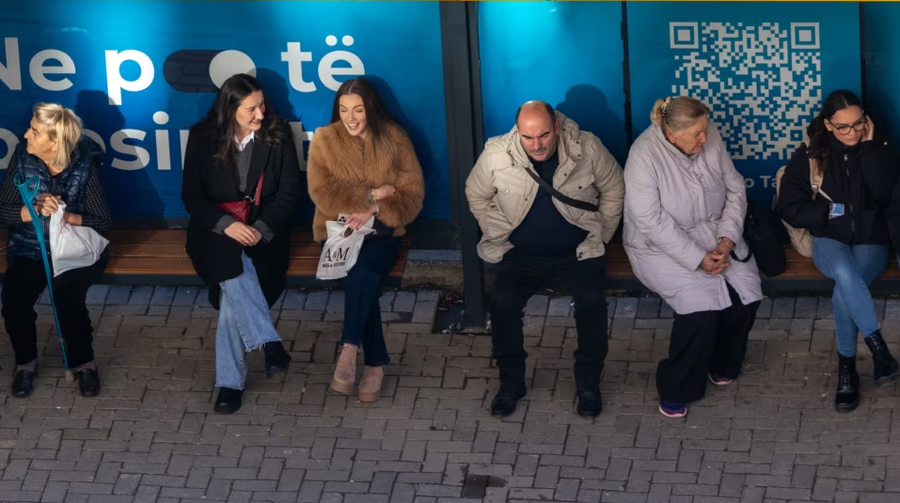 L&euml;mosh&euml; apo reform&euml; sociale, &ccedil;far&euml; p&euml;rfiton