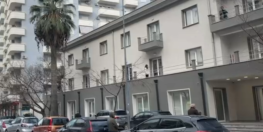 Zhvendosja n&euml; Tiran&euml; e Kadastr&euml;s s&euml; Vlor&euml;s, reagon