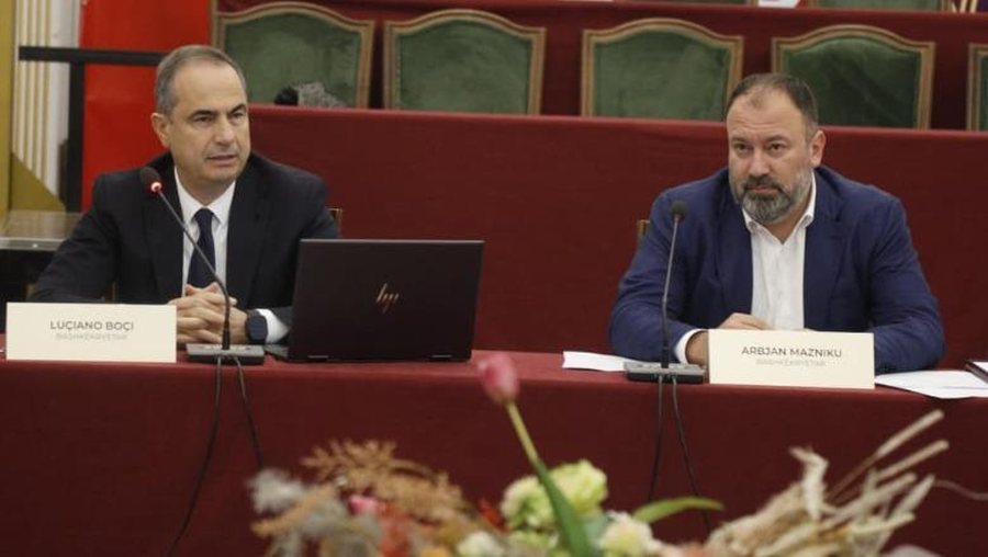 PS k&euml;rkon ndryshim t&euml; formul&euml;s s&euml; Komisionit t&euml;