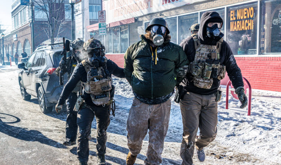 Gjykatësi në Minesota: ICE ka shkelur afro 100 urdhra