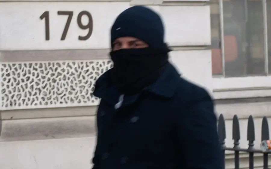 Shqiptari punonte si oficer i emigracionit, por ishte vetë emigrant i