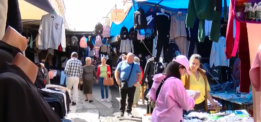 Këshilli Bashkiak Vlorë miraton krijimin e dy tregjeve të