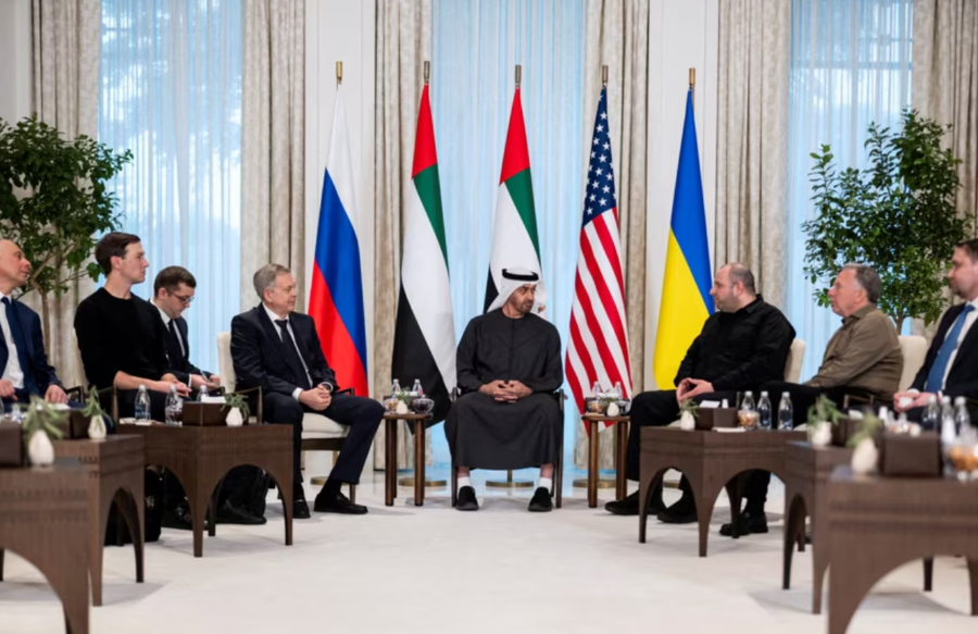 Ukraina pret rundin e ri t&euml; bisedimeve trepal&euml;she, nd&euml;rsa shtohen