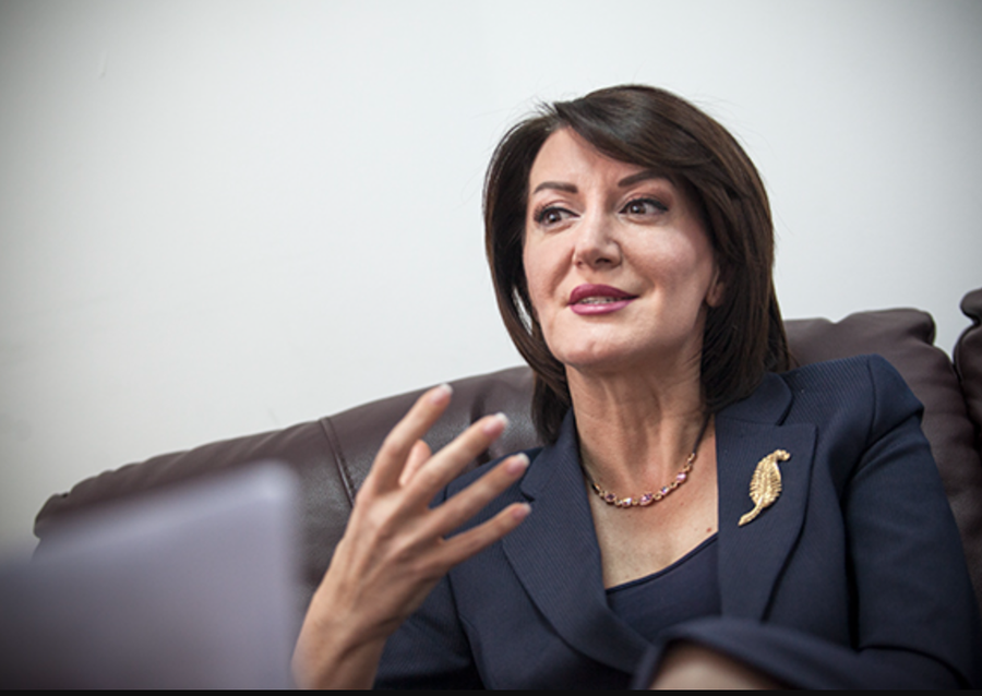 Reagon Atifete Jahjaga: Nuk kam asnjë lidhje me dosjen