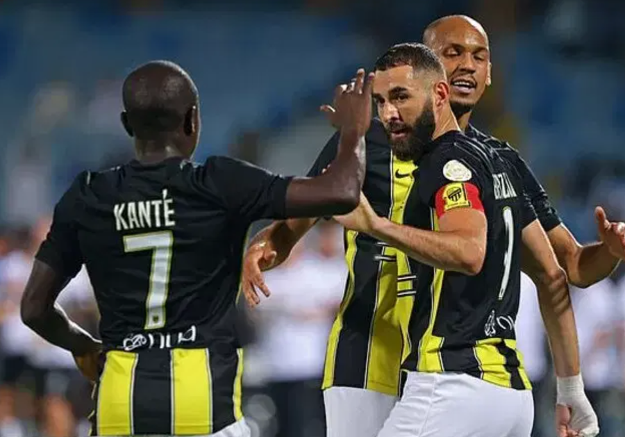 Kampioni i botës lë milionat e sheikëve, zhvendoset në