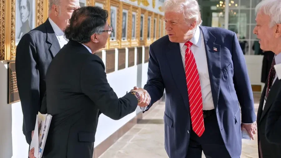 Trump b&euml;n paqe me Petron, diskutohet p&euml;r eksportimin e gazit