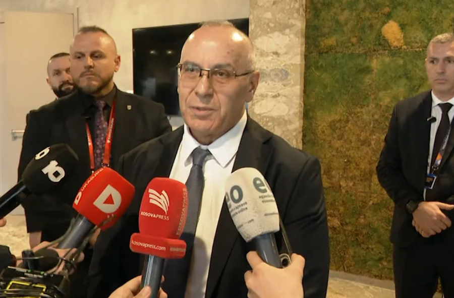 Agim Ademi rizgjidhet president i FFK-s&euml;