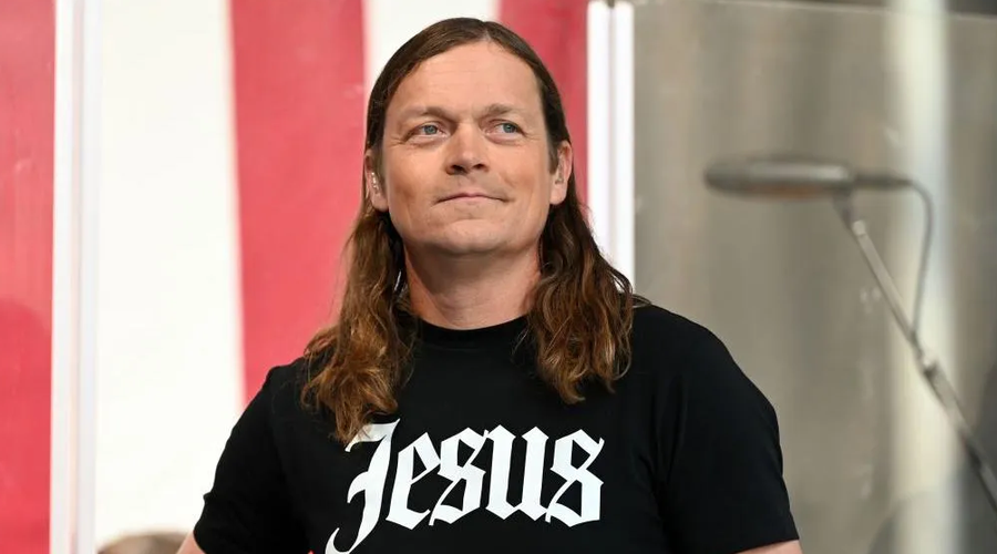 Nd&euml;rron jet&euml; n&euml; mosh&euml;n 47-vje&ccedil;are vokalisti i grupit