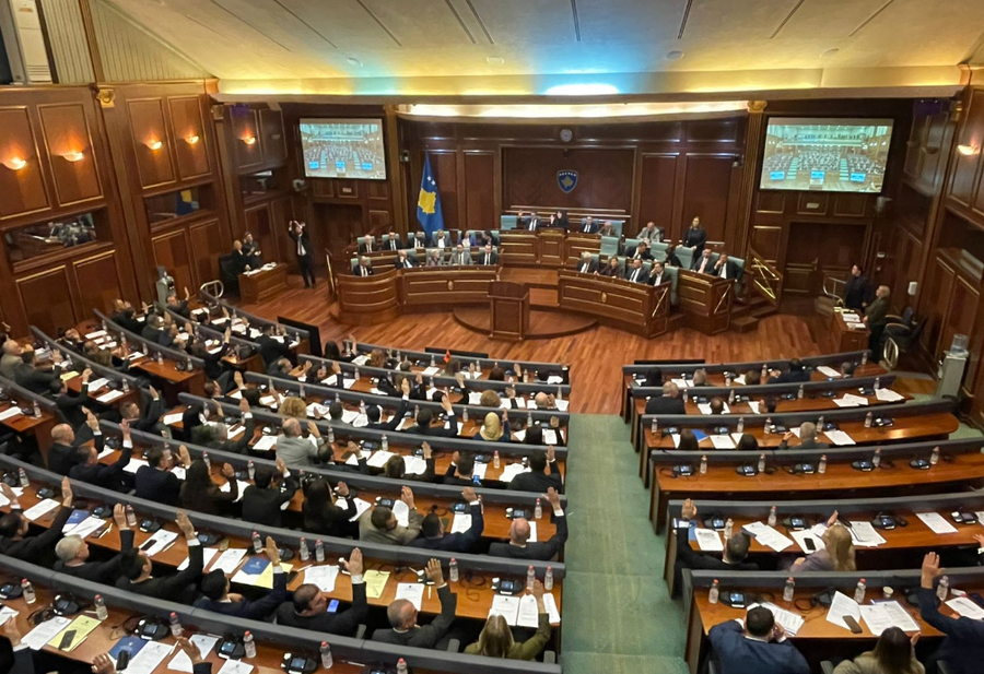 Kuvendi i Kosov&euml;s miraton rezolut&euml;n n&euml; mb&euml;shtetje t&euml;