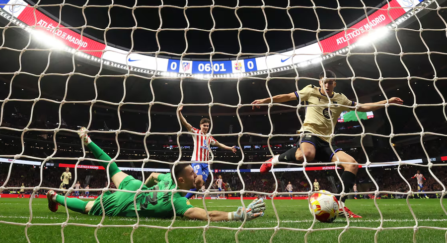 Atletico turp&euml;ron Barcelon&euml;n, e mposht me golead&euml; n&euml;