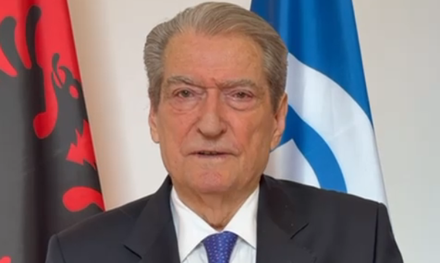 Berisha: D&euml;noj vizit&euml;n e Ramaduros, si nj&euml; akt hipokrizie t&euml;