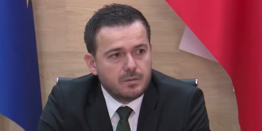 Ministri i Bujq&euml;sis&euml;: IPARD zhbllokohet k&euml;t&euml; vit, ja kur do