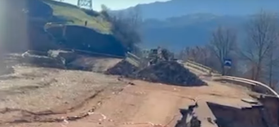 Pritej t&euml; hapej sot, segmenti n&euml; fshatin Dragostunj&euml; t&euml;