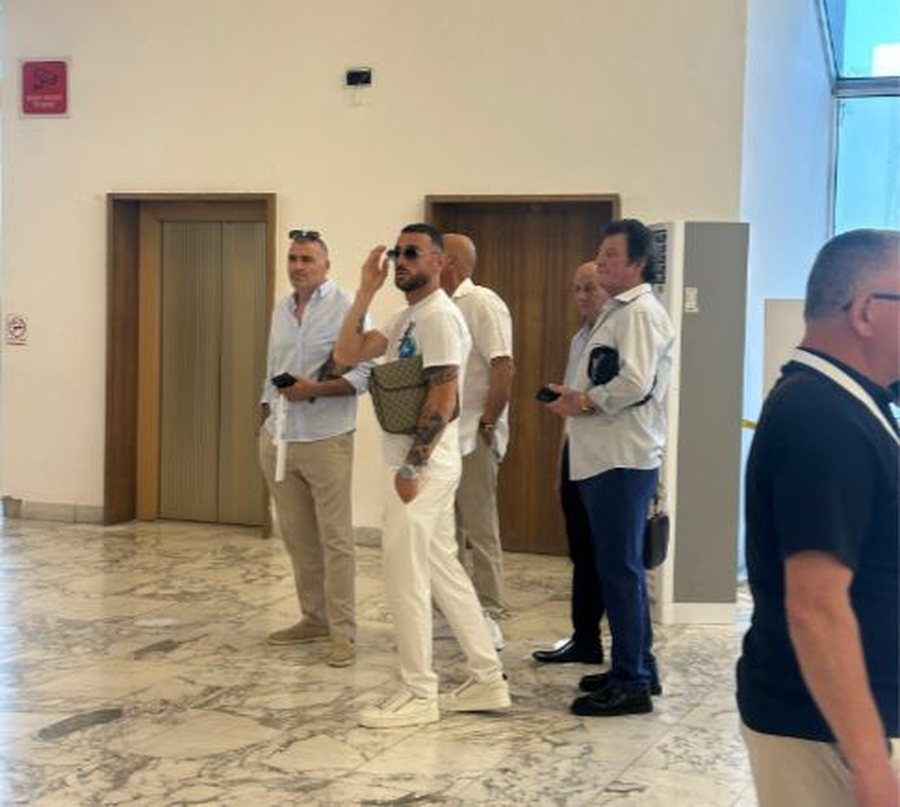 Stresi n&euml; Pallatin e Kongreseve, konfirmon kandidimin p&euml;r