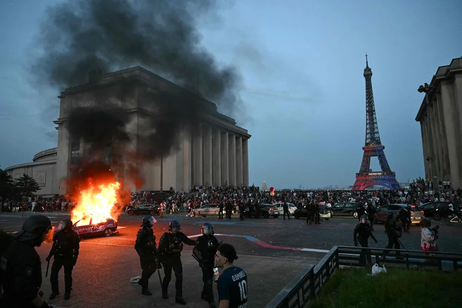 416 t&euml; arrestuar n&euml; Franc&euml; pas festimeve t&euml;