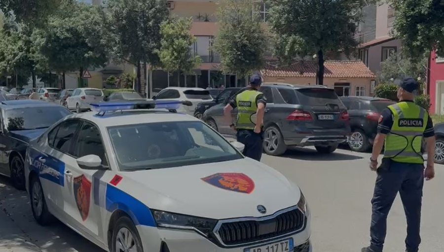 I mori 15 mijë paund një klienti që po i depozitonte, detaje nga
