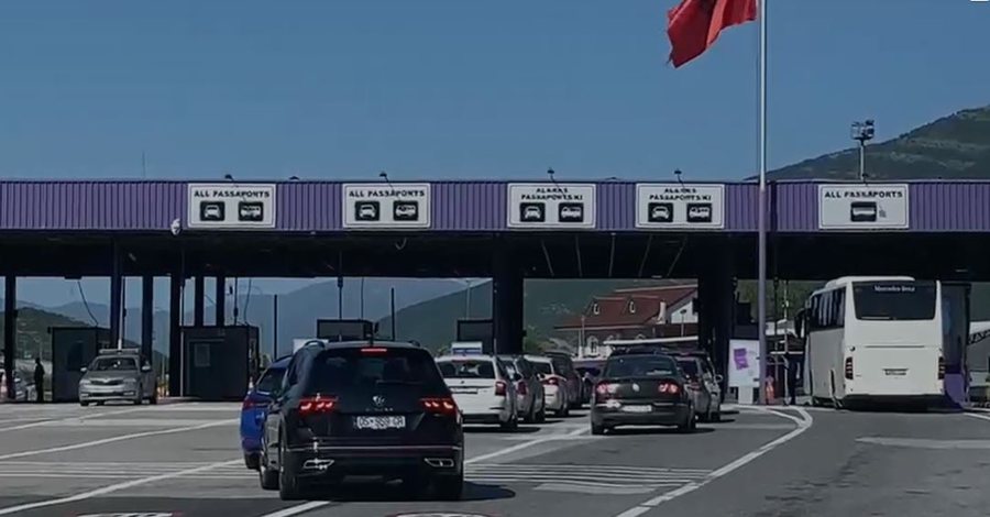 Kosova n&euml; zgjedhje, qytetar&euml;t zgjedhin bregdetin shqiptar
