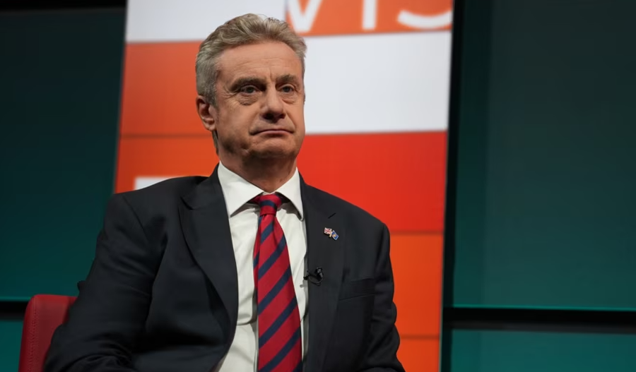 Britania paralajm&euml;ron Kosov&euml;n: Bllokada rrezikon mb&euml;shtetjen