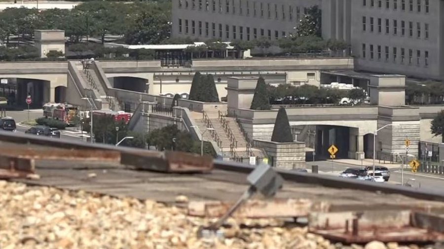 Alarm në Pentagon, evakuohen disa kate pas një incidenti me materiale
