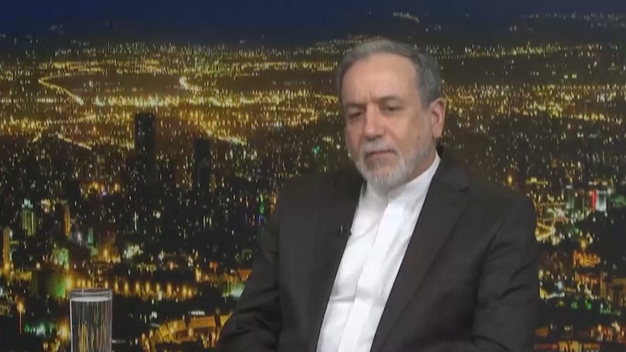 "Mos b&euml;ni kot presion" Araqchi: Jemi af&euml;r paqes, por