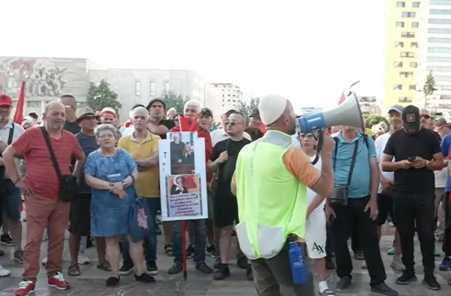 Ndryshon orari i protestës, nga nesër mbledhja në orën 19:00