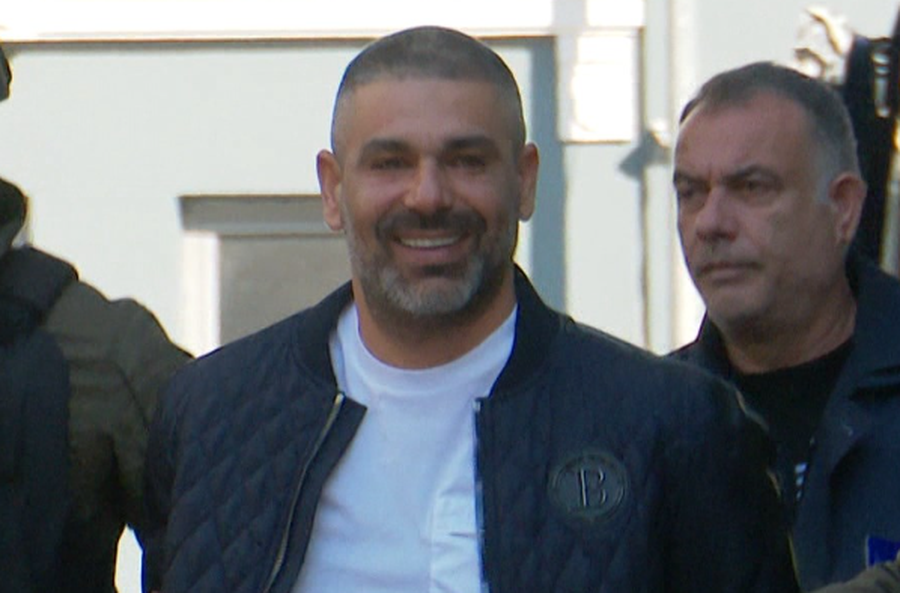 Deklaratat e deputetes Koçeku, reagon avokati i Bajrave