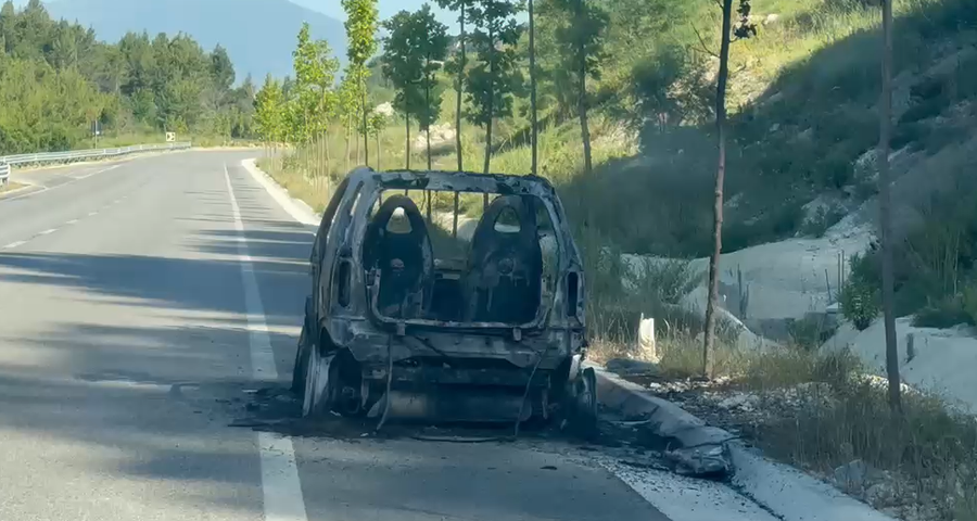 Vlor&euml;, shkrumbohet plot&euml;sisht nj&euml; makin&euml;