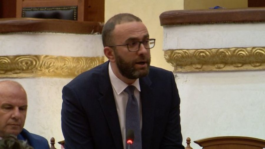 Kuvendi mbyll dyert të enjten, PD kërkesë: Të