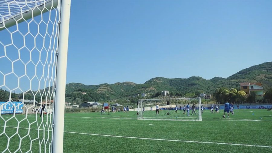 FSHF inauguron terrenin, Picalla me fushë të re futbolli, vijon