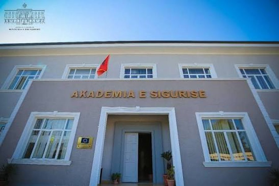 60 kursant&euml; t&euml; helmuar, reagon &ldquo;SORI-AL&rdquo;: N&euml; Akademi