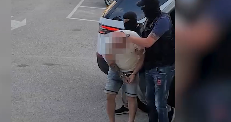 U kap me kokain&euml; dhe kanabis me q&euml;llim shitjen, arrestohet