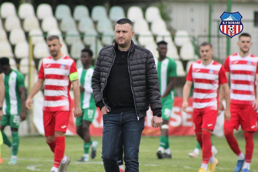 Trajneri Alfred Deliallisi mbyll aventur&euml;n me Korabin, i del emri n&euml;