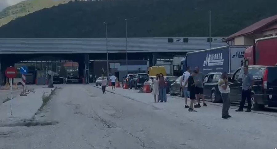 Radhët në Kapshticë, reagon Ambasada Shqiptare në