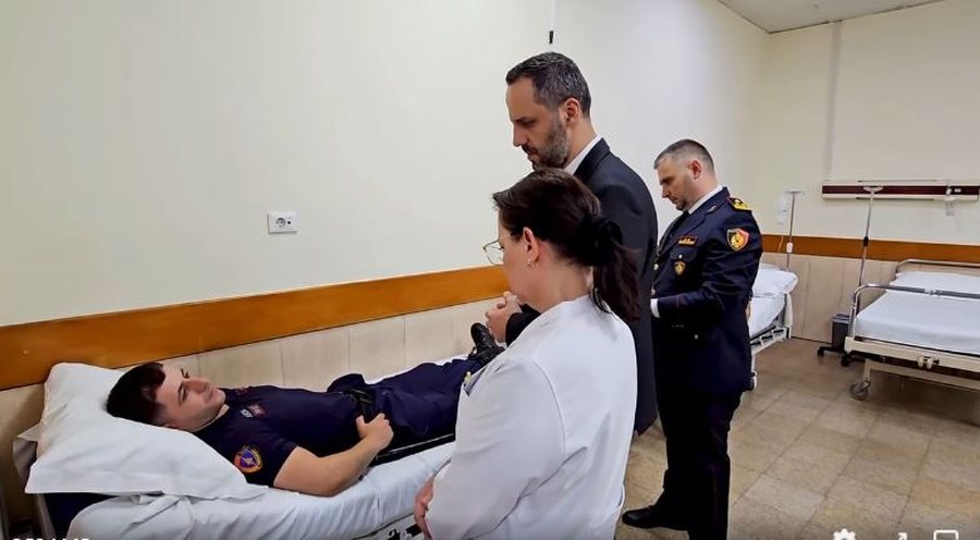 Lamallari e Hita vizitojnë policët e plagosur: Akt kriminal,