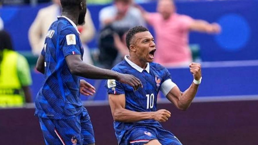 Sh&euml;noi golin e vet&euml;m ndaj Paraguajit, Kylian Mbappe, futbollisti i