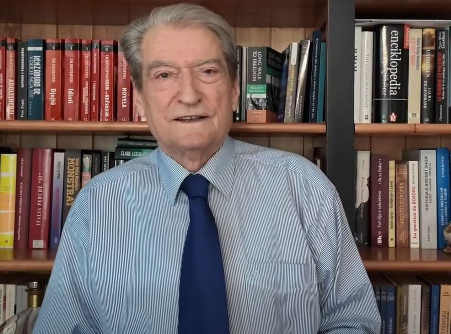 Berisha reagon për protestën: Shqiptarët