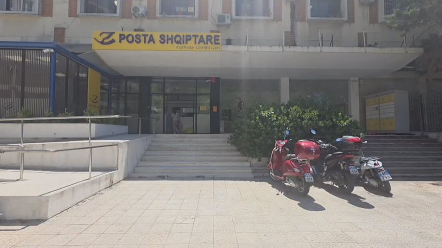 Nuk arkëtoi 69 milionë lekë të pensioneve dhe ndihmave