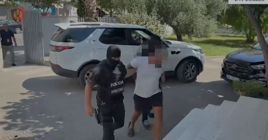 Në kërkim ndërkombëtar për trafik droge dhe