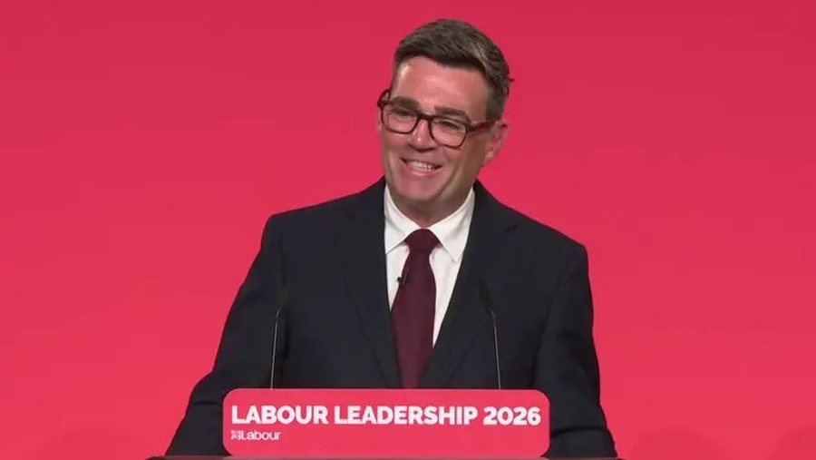 Andy Burnham prezantohet si lider i ri i Laburistëve: Jam gati për