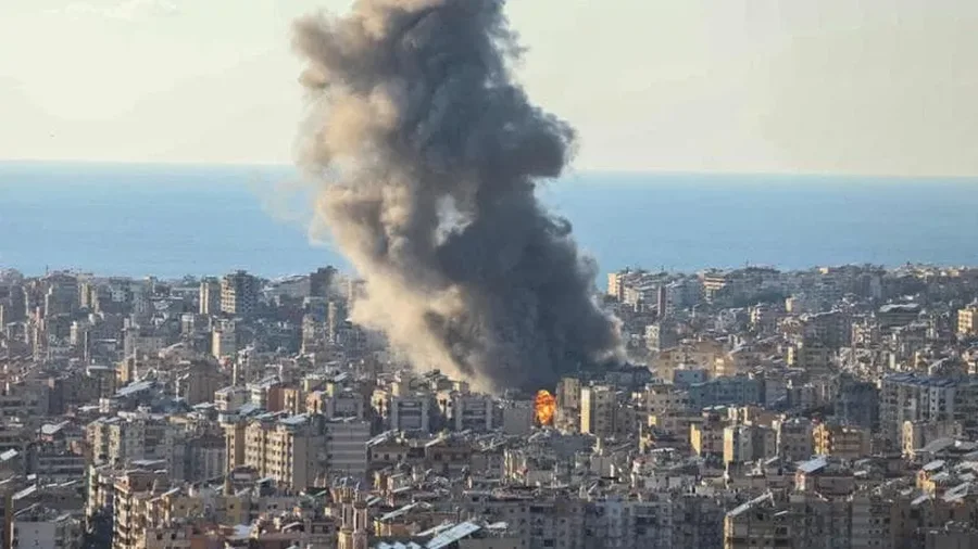 P&euml;rshkall&euml;zohet konflikti: SHBA-t&euml; bombardojn&euml; Iranin,