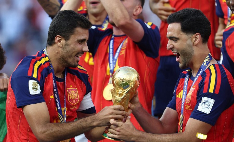 Spanja shpallet kampione e botës, bie nga froni Argjentina e Messi-t