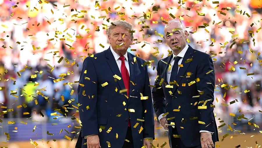 Nga maja e futbollit n&euml; politik&euml;n e bot&euml;s, Trump do q&euml;