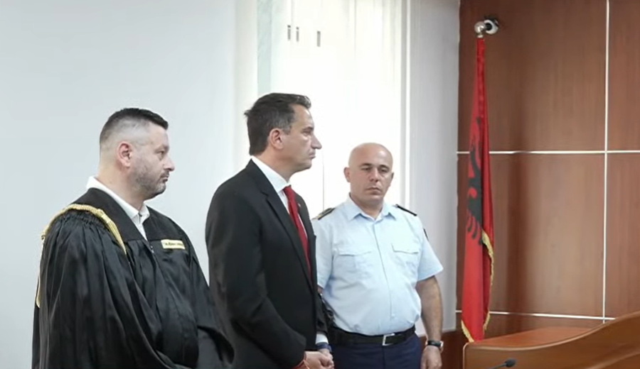 Gjykata Administrative rrëzon padinë e Veliajt ndaj Dados, nuk