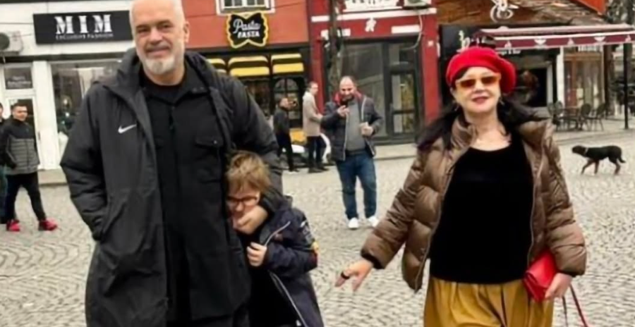 Zaho mbush 12 vjeç, Rama do ia festojë ditëlindjen në
