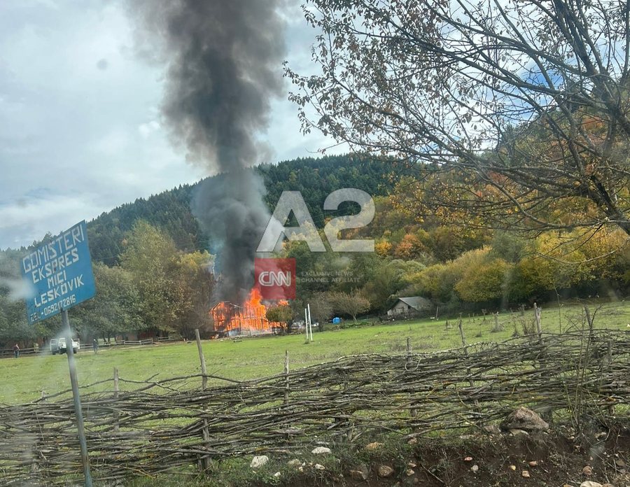 Zjarr në një agroturizëm pranë Leskovikut