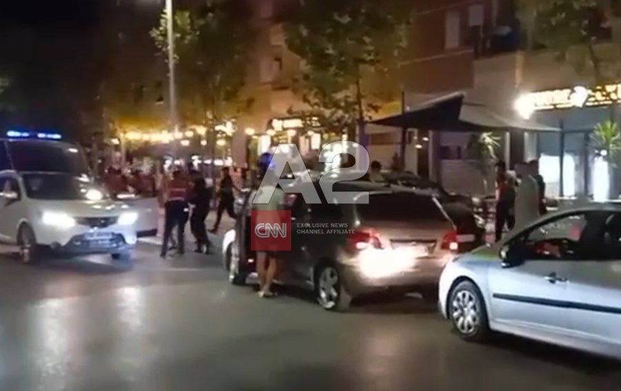 Plas grushti pas aksidentit në Vlorë