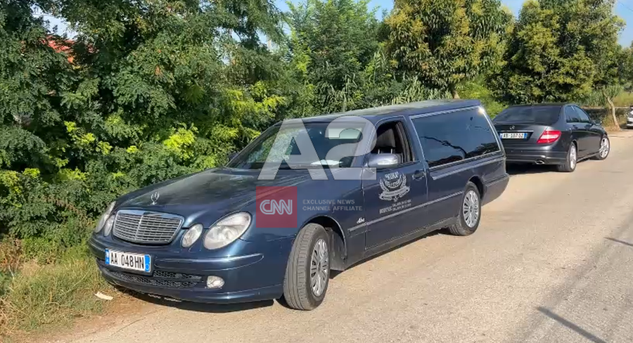 &ldquo;D&euml;gjova krisma, merrja policin&euml; por s&rsquo;m&euml; hapte